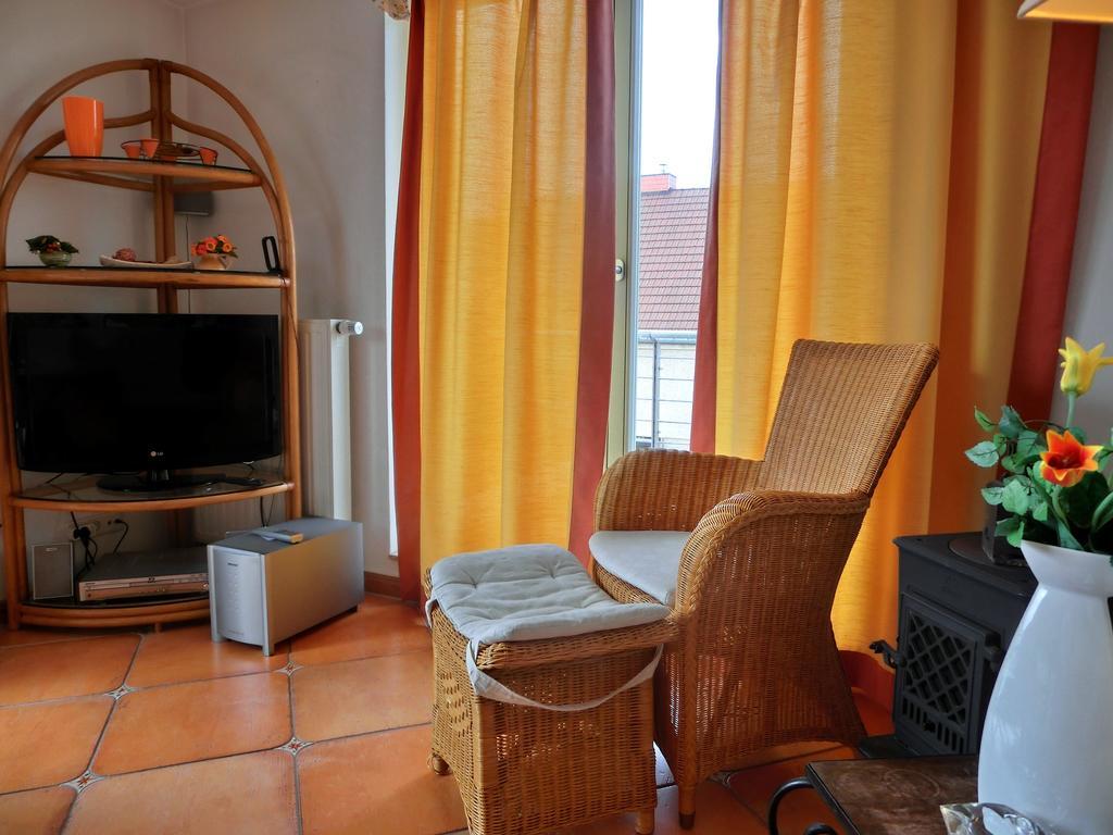 Appartement Nr 7 Im Sonnenbad Sassnitz Habitación foto
