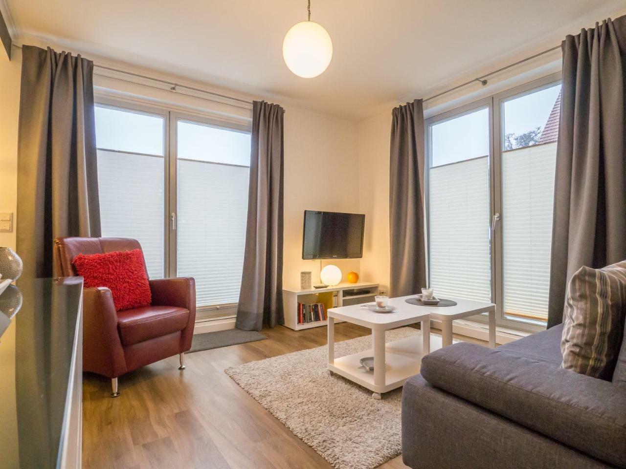 Appartement Nr 7 Im Sonnenbad Sassnitz Exterior foto
